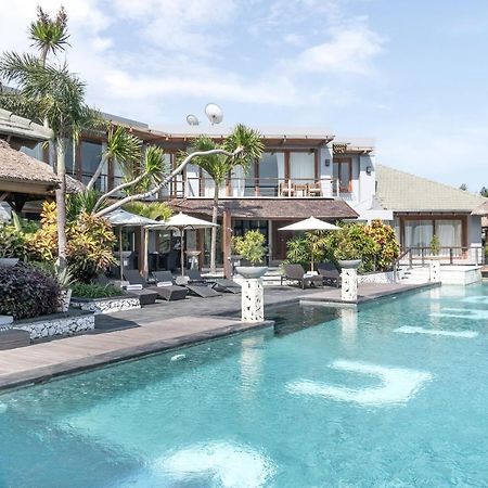 Villa Hening Jimbaran Exteriör bild